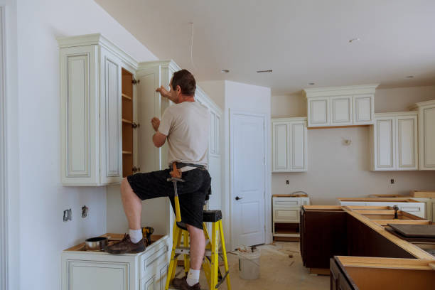 Licensed Kitchen Remodeling service in Brentwood, PA - I E Kitchen